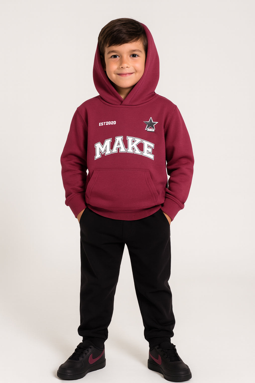 2025\54 - ABBIGLIAMENTO - MAKE