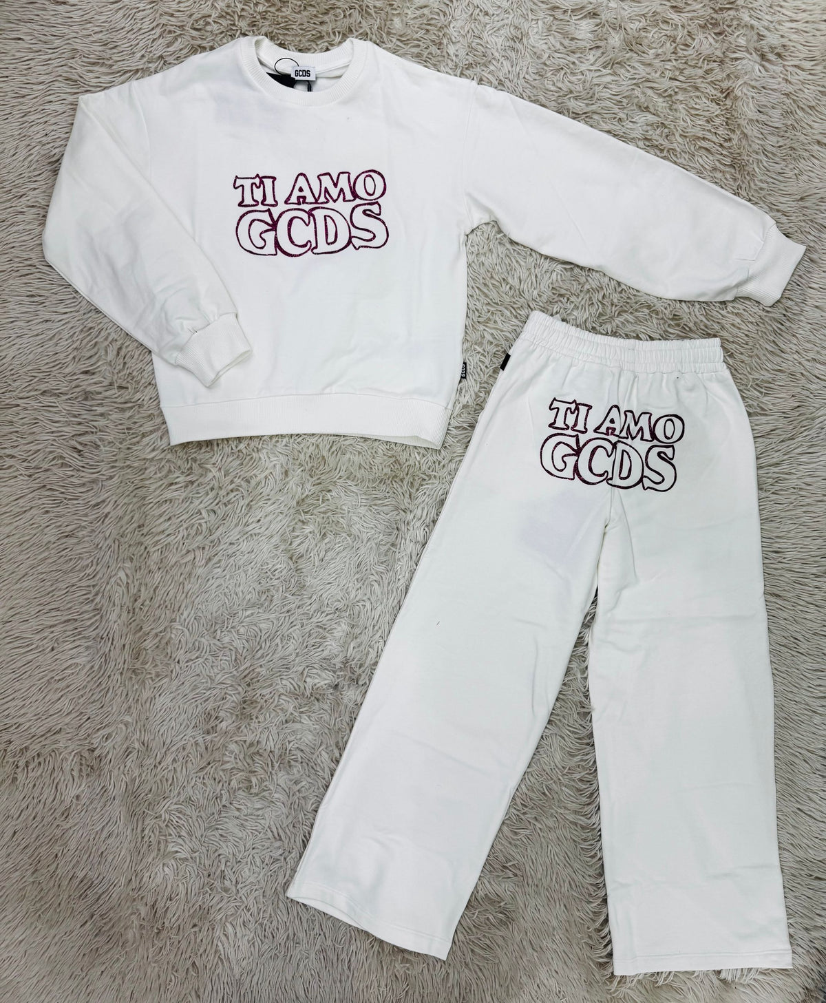 B2JW1532 -  - GCDS