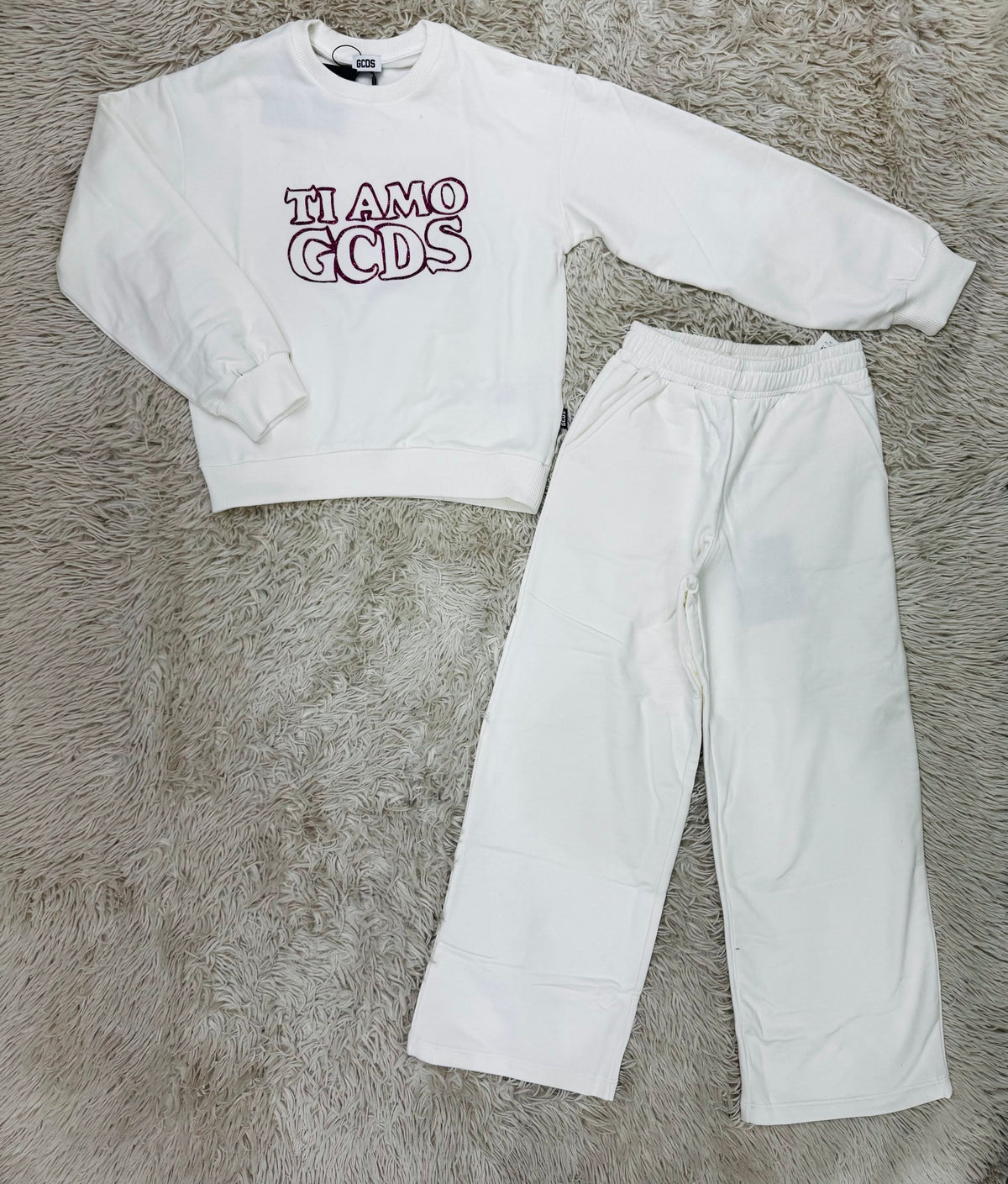B2JW1532 -  - GCDS