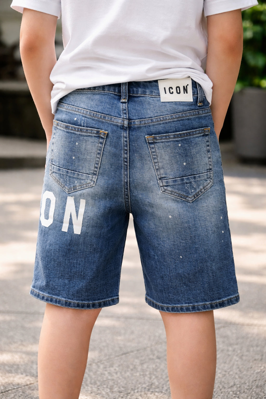 1038 - ABBIGLIAMENTO - ICON