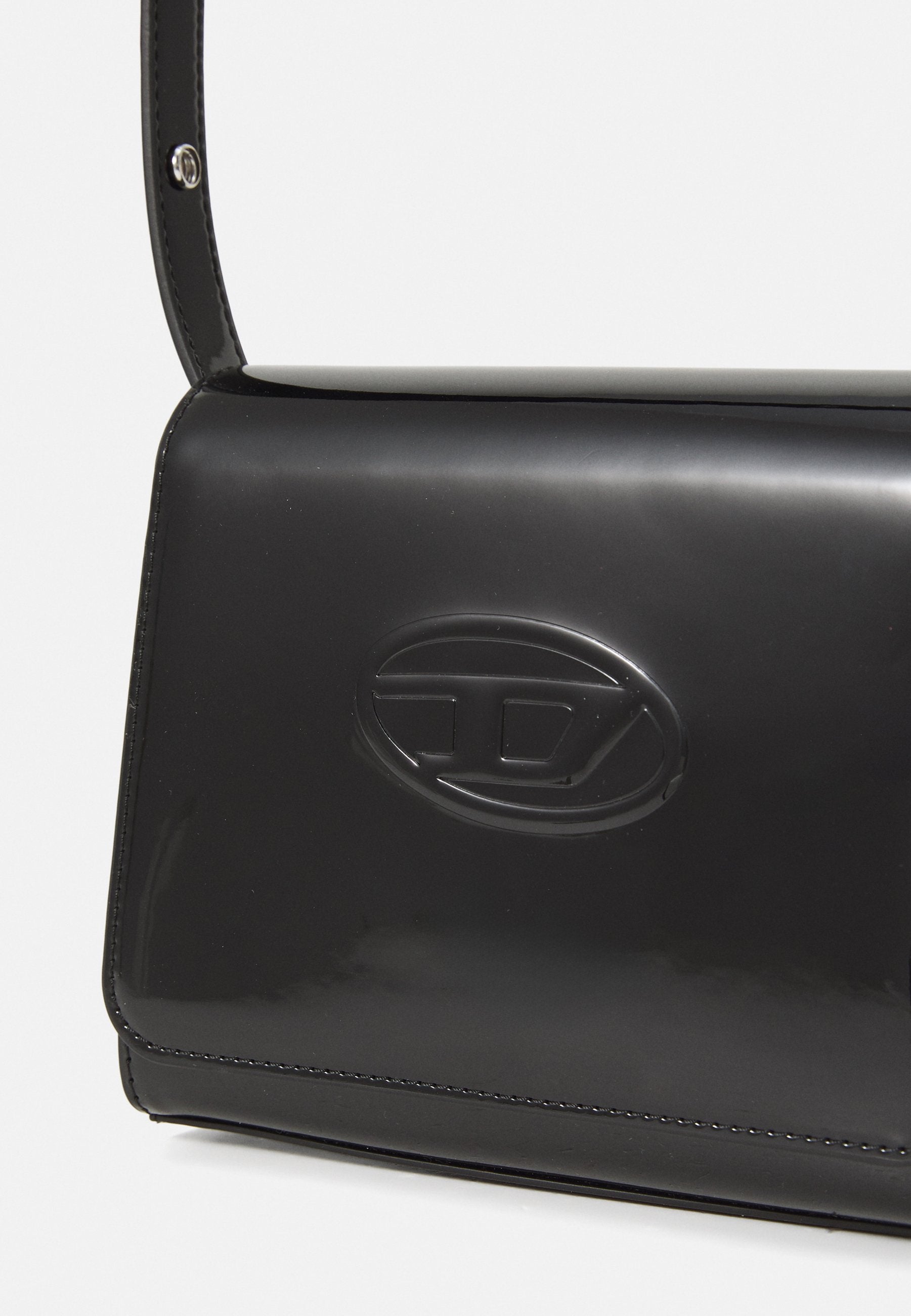J02522 - Accessori - DIESEL