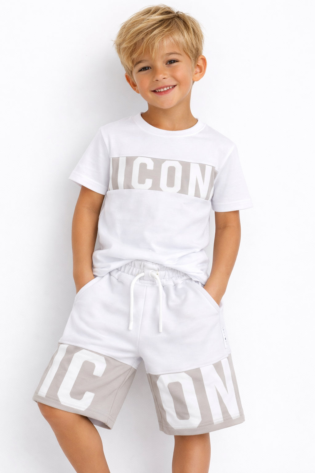1072 - ABBIGLIAMENTO - ICON