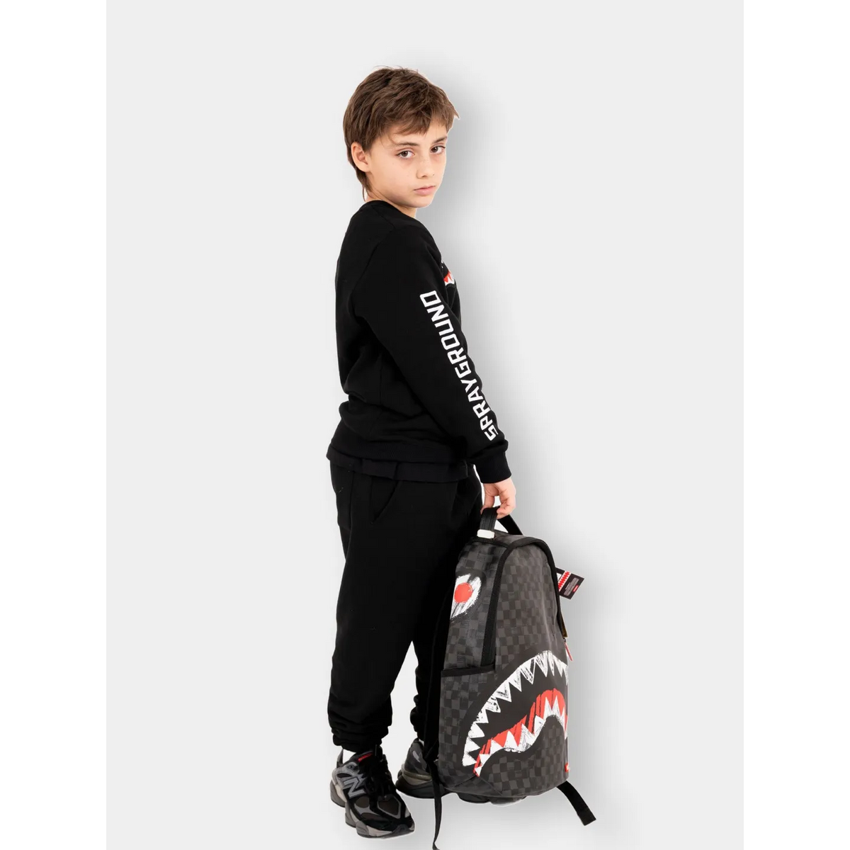 SHARK REGULAR CREWNECK BLACK - ABBIGLIAMENTO - SPRAYGROUND
