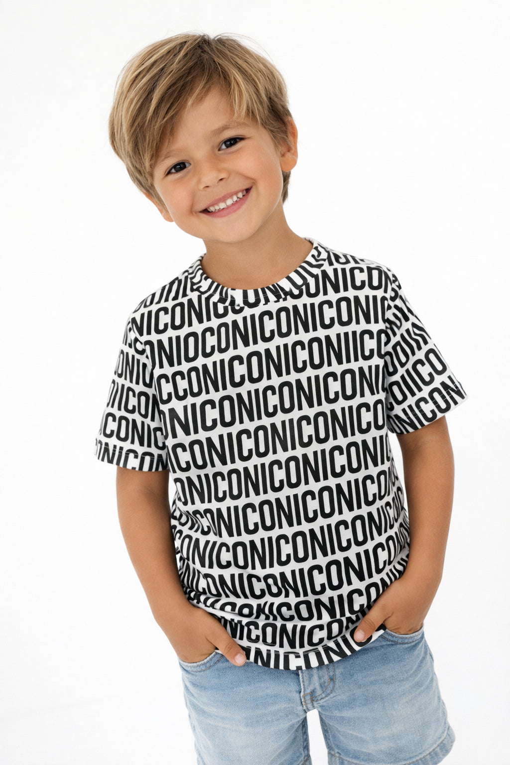 00756 - ABBIGLIAMENTO - ICON