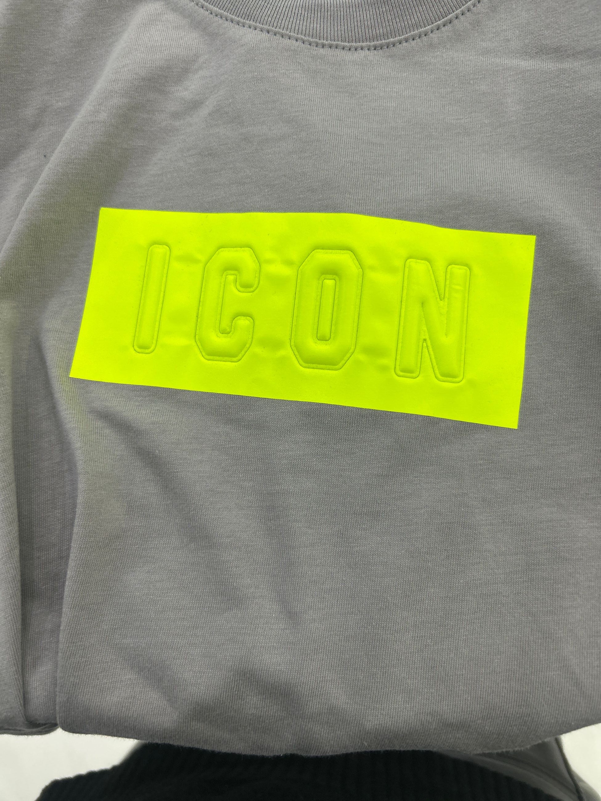 00832 - ABBIGLIAMENTO - ICON