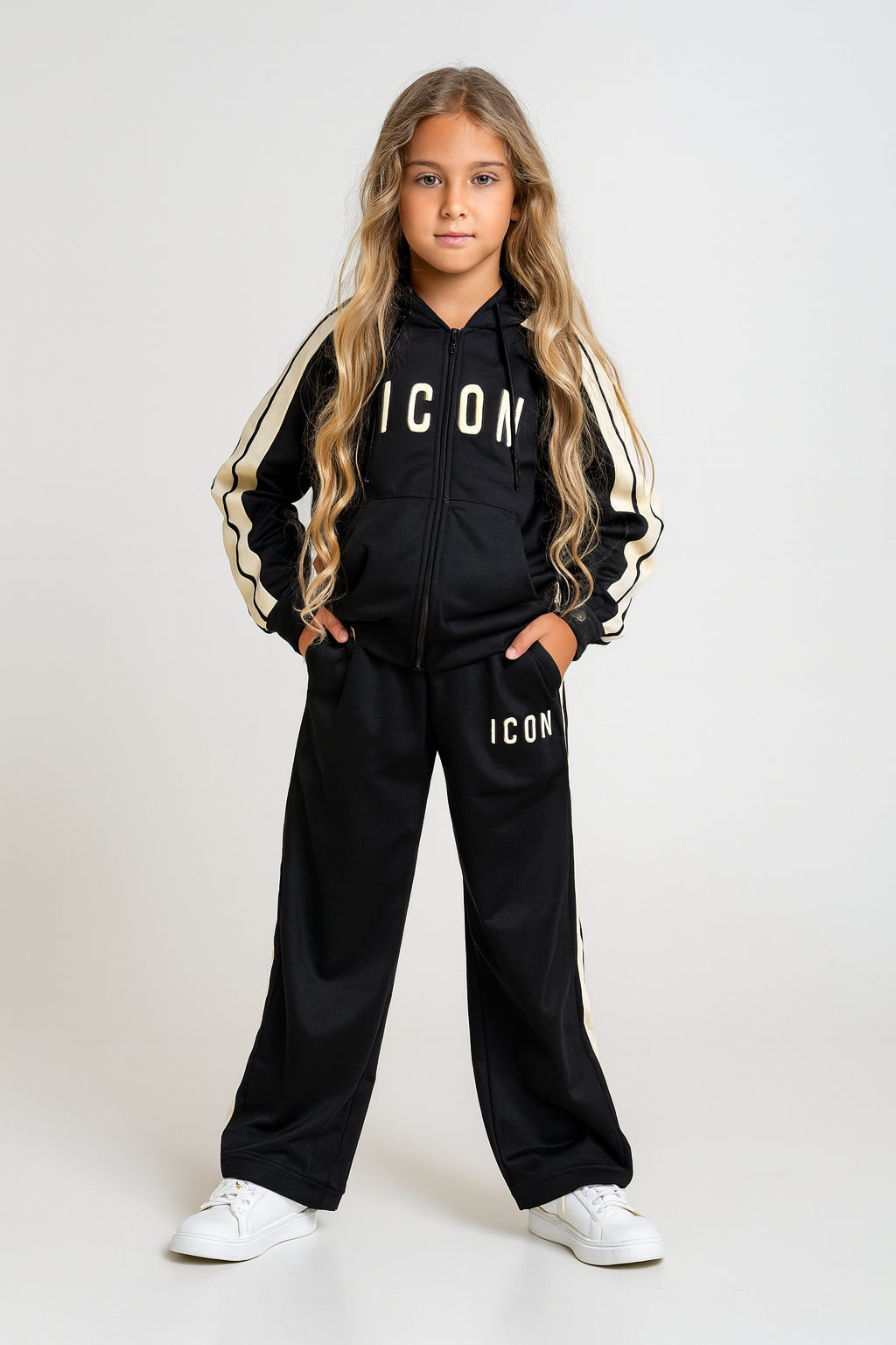 0811 - ABBIGLIAMENTO - ICON