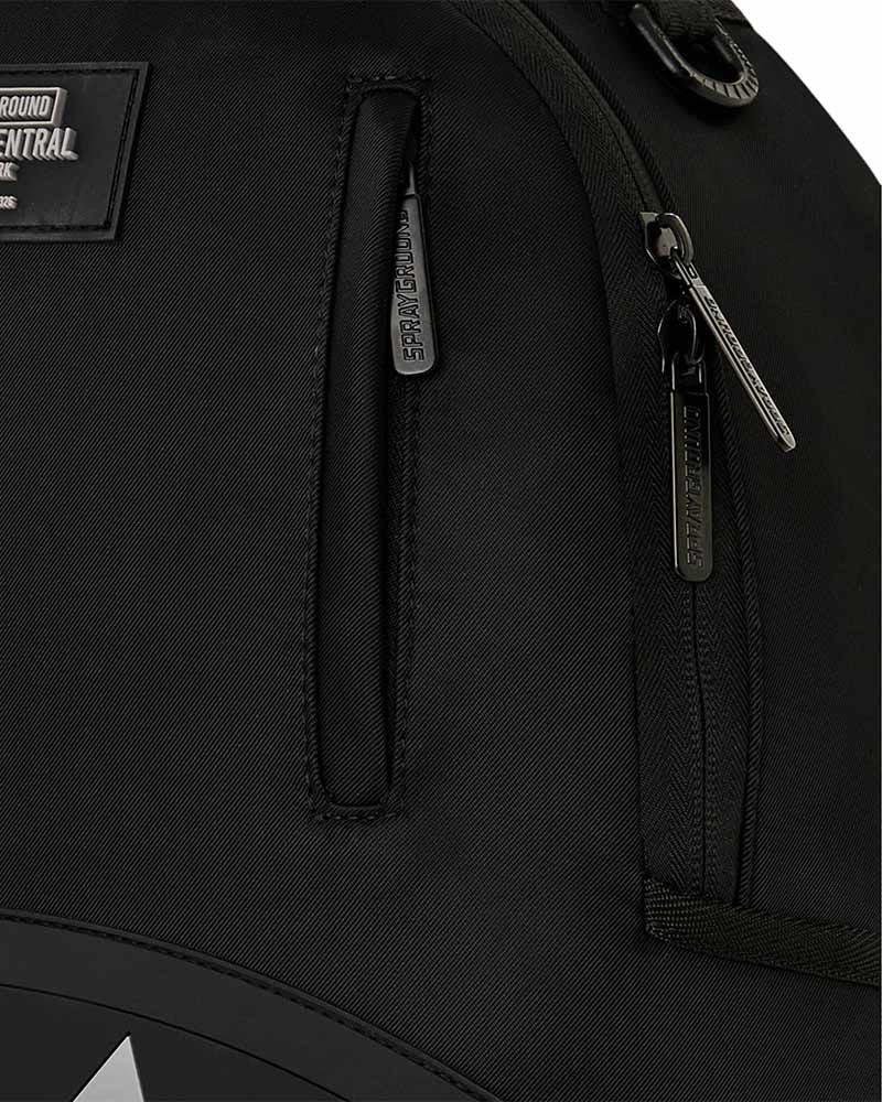 SHARK CENTRAL BLACK NYLON GRAY EMBOSSED BACKPACK - Accessori - SPRAYGROUND